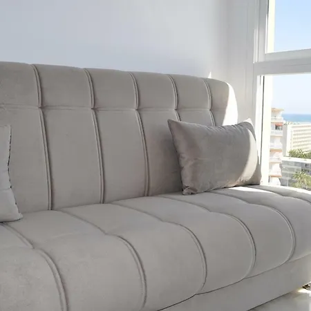 Apartment Atico Duplex Con Vistas Al Mar. Dos Plazas De Garaje *